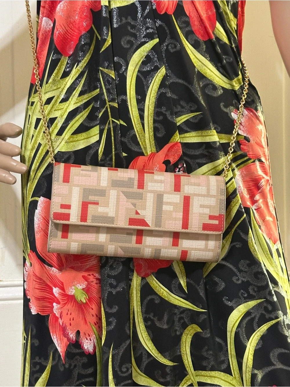Fendi Coated Canvas/PVC Wallet on Chain - Picture 3 of 15